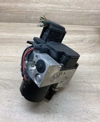 Mercedes-Benz A W168 ABS Pump A0044310912 02652502461 0130108096