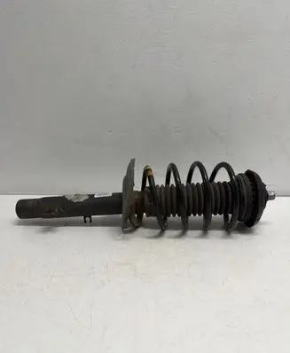 Peugeot 208 I Front shock absorber/damper 