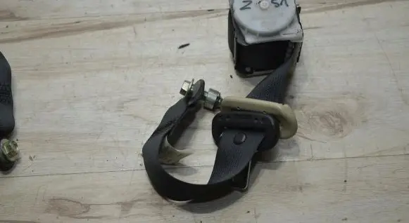 Nissan Murano Z51 Rear seatbelt