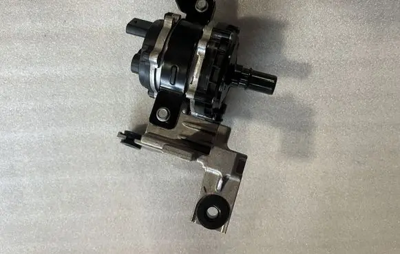 Hyundai Ioniq 5 Electric auxiliary coolant/water pump 201111S1A1