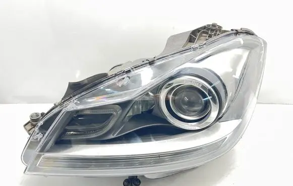 Mercedes-Benz C W204 Headlight/headlamp A2048205759 130732927001