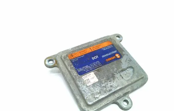 Tesla Model S Headlight ballast module Xenon A70525700DG 00131491 25XT6A2