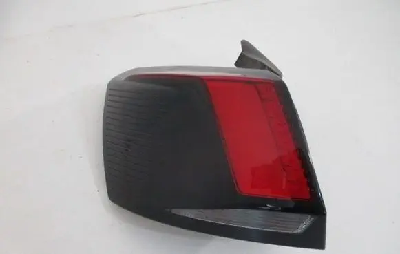 Peugeot 3008 II Rear/tail lights 9810477180