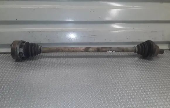 Volkswagen Golf Plus Front driveshaft 