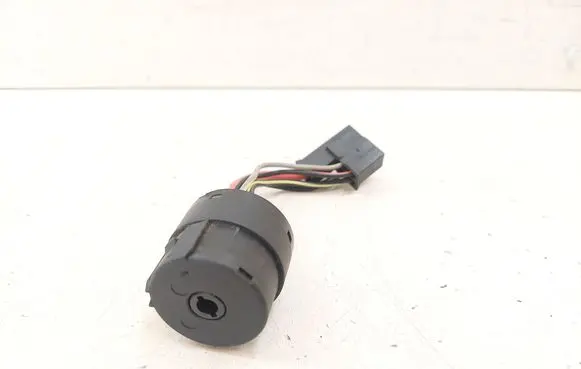 Mercedes-Benz Vito Viano W638 Ignition lock contact 409002 6900134