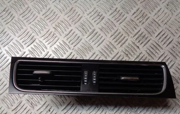 Dash center air vent grill