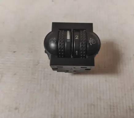 Volkswagen PASSAT B5 Headlight level height control switch 3B0941333C