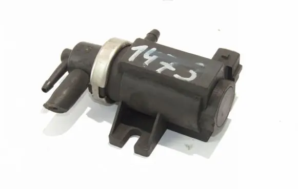 Volkswagen PASSAT B5 Vacuum valve 1H0906627