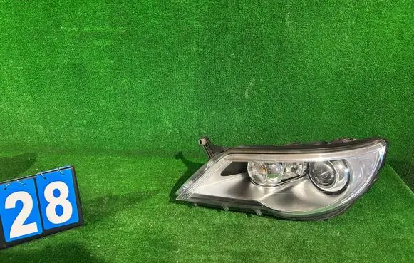 Volkswagen Tiguan Headlight/headlamp 5N1941039R