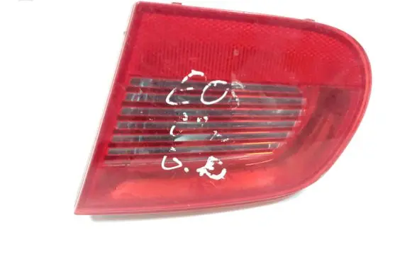 Volkswagen Eos Tailgate rear/tail lights