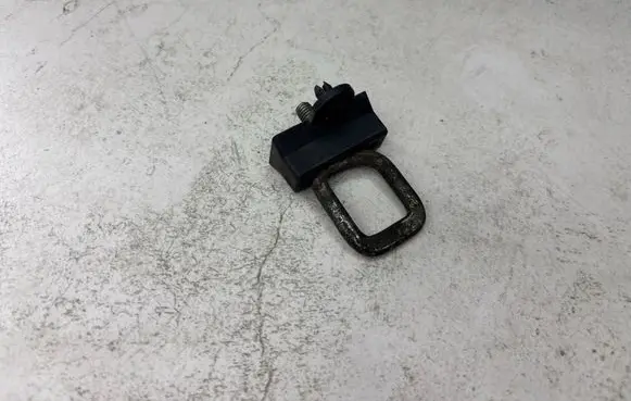 BMW 5 E60 E61 Engine bonnet/hood lock/latch loop/hook 7002012