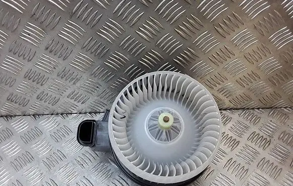 Jaguar F-Pace Heater fan/blower mf1163602681