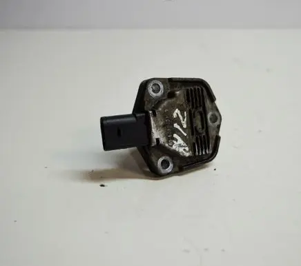 Volkswagen Touran I Oil level dip stick 6PR008079
