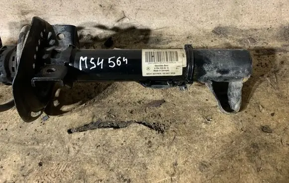 Mercedes-Benz C W204 Front shock absorber/damper A2043200413