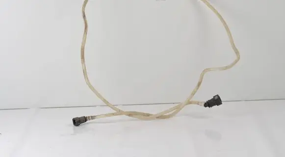 Volkswagen PASSAT B8 Engine coolant pipe/hose 3Q0201931