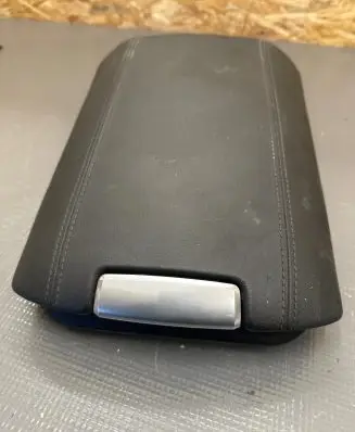 Porsche Cayenne (92A) Armrest 7P5863206