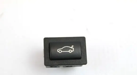 Tailgate opening switch