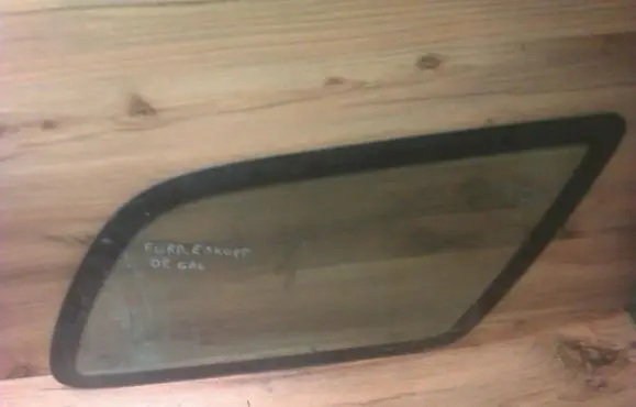 Ford Escort Rear side window
