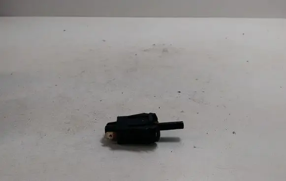 Mercedes-Benz E W210 Sensor 0015458714