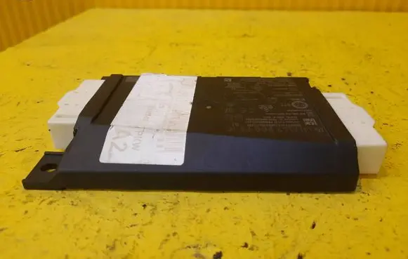 Mercedes-Benz GLE W167 Central body control module A1679009610 031891702856
