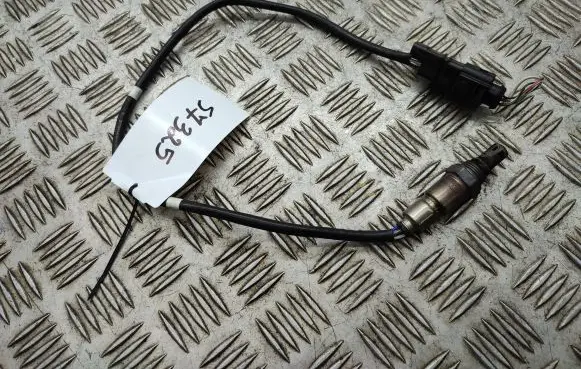 Volkswagen PASSAT B8 Lambda probe sensor 04L906262A