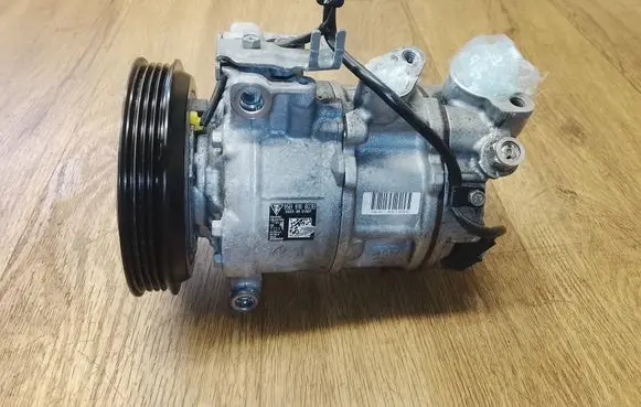 Porsche Macan (95B) Air conditioning (A/C) compressor (pump) 95B816803B