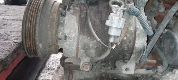 Toyota RAV 4 (XA20) Air conditioning (A/C) compressor (pump) 4472204303 447220-4303