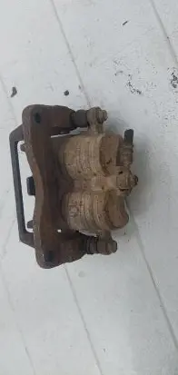 Subaru Impreza II Front brake caliper