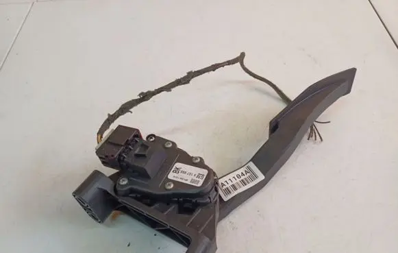 Opel Astra H Accelerator throttle pedal GM9157998