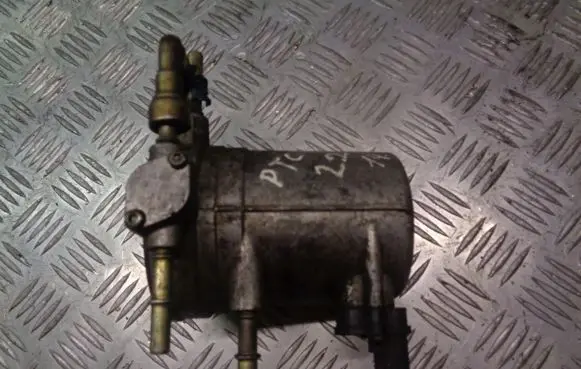 Chrysler PT Cruiser Fuel filter housing 05278781AD