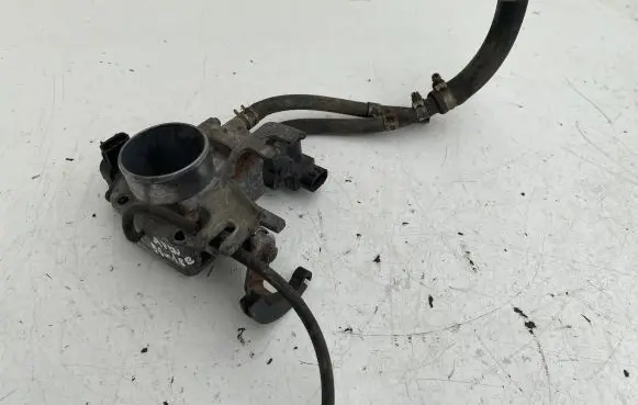 Toyota Avensis T220 Throttle valve 2221002150 2227016110
