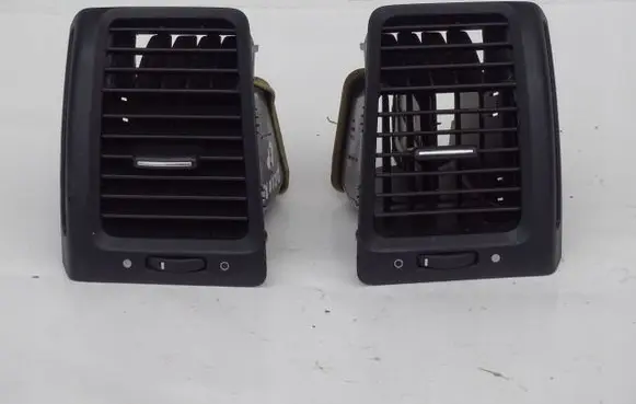 Honda Accord Dashboard side air vent grill/cover trim