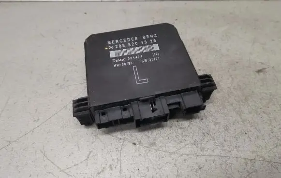 Mercedes-Benz C W202 Door control unit/module 2088201326