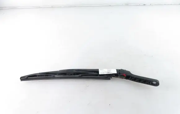 BMW 2 F45 Rear wiper blade arm 