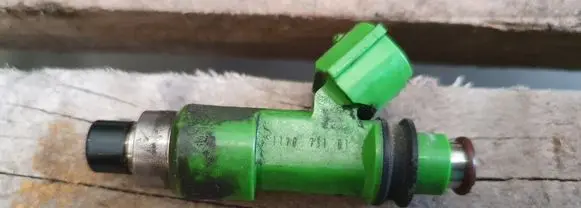 Subaru Tribeca Fuel injector 7JMJA