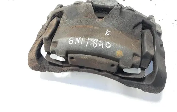 Volvo XC70 Front brake caliper