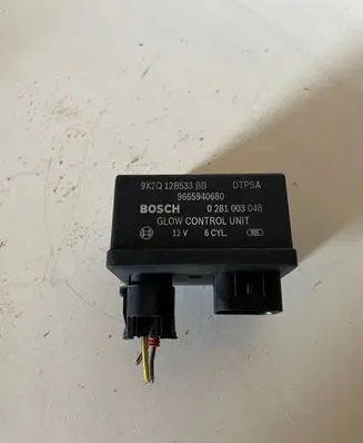Land Rover Discovery 4 - LR4 Glow plug pre-heat relay 9665940680 9X2Q12B533BB 0281003048