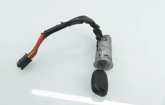 Renault Clio II Ignition lock 