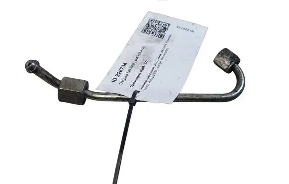 Fuel injector supply line/pipe