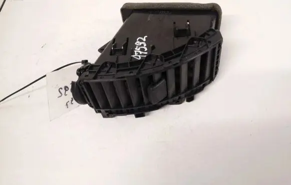 Dash center air vent grill