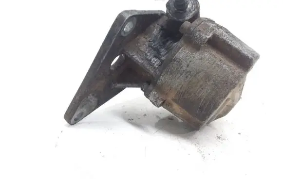 Peugeot 406 Vacuum pump