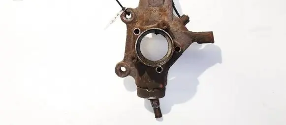 Front wheel hub