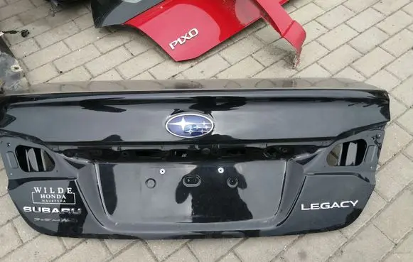 Subaru Legacy Tailgate/trunk/boot lid