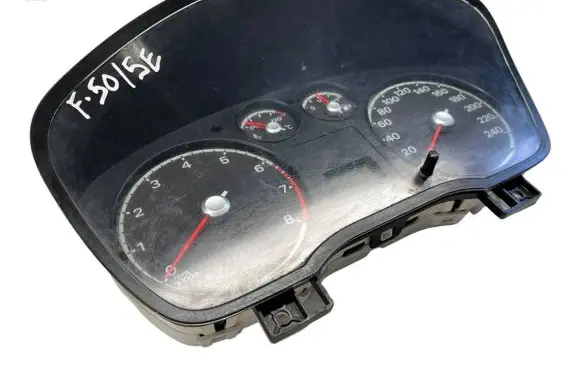 Ford Focus C-MAX Speedometer (instrument cluster) 3m5f10841a