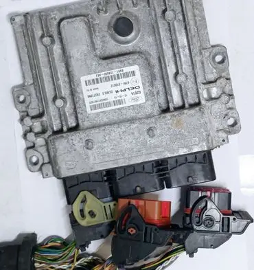 Ford Focus Engine control unit/module BV6112A650AEJ 28371088 DCM35