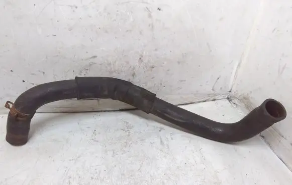 Hyundai Santa Fe Engine coolant pipe/hose