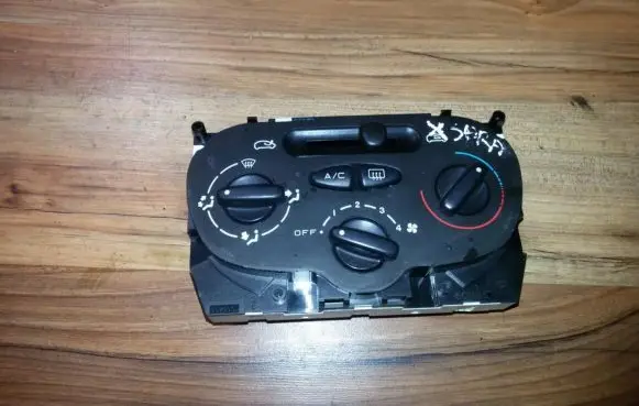 Citroen Xsara Picasso Climate control unit 85858