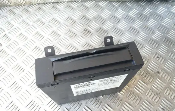 Volvo V50 Navigation unit CD/DVD player 307329061 30732906