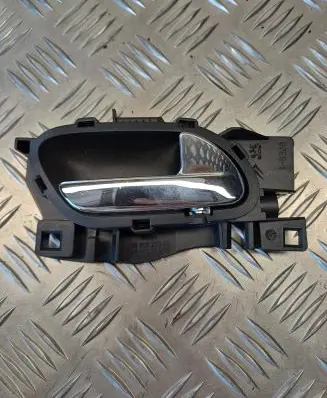 Peugeot 308 Front door interior handle 9660525380 9685950277