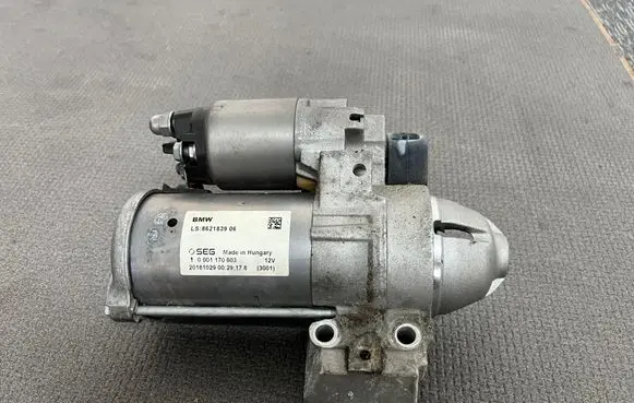 BMW 1 F20 F21 Starter motor 8621839 20181029 0001170603